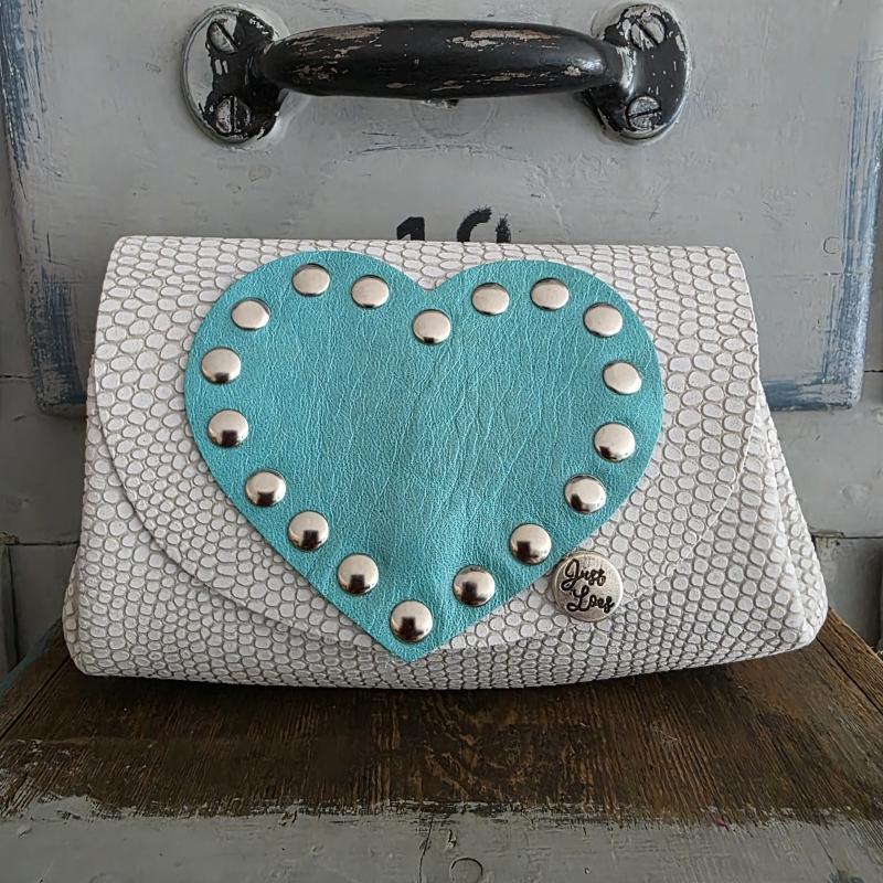 Wallet 8